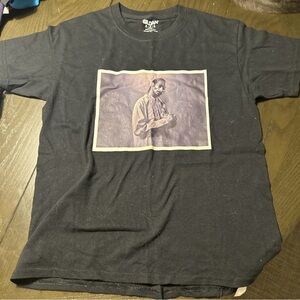Gildan Charcoal Graphic Tee